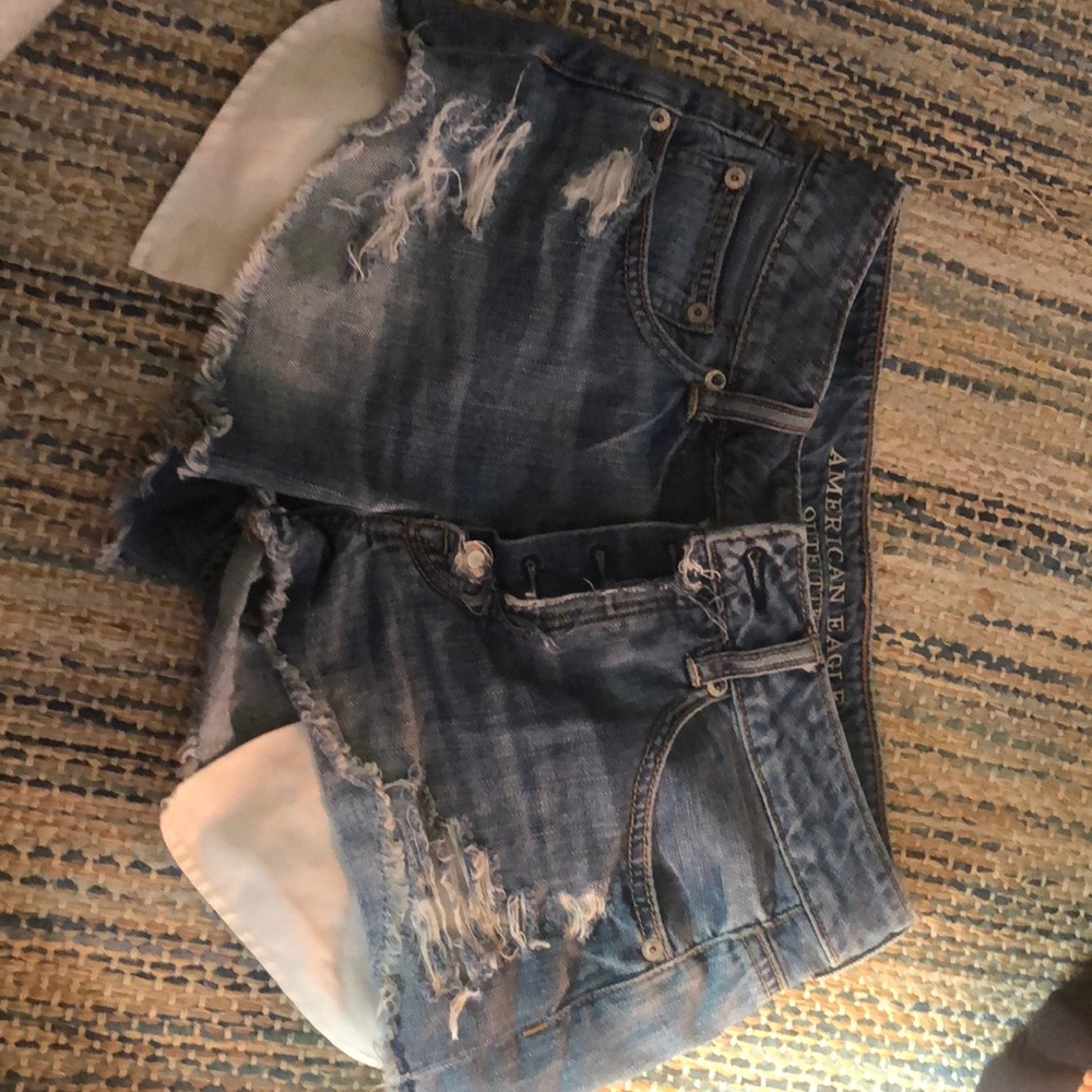 denim American eagle shorts